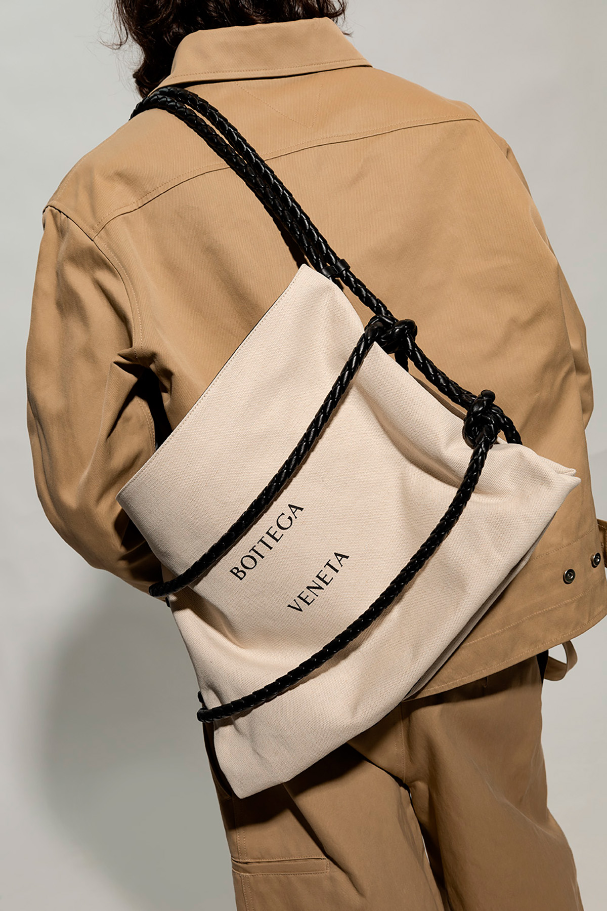 Bottega-Veneta-Quadronno-01-